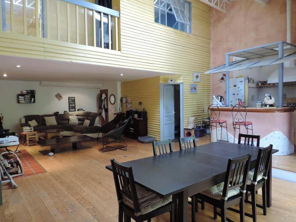 Apartmán Duplex Avec Terrasse Tropezienne Pézenas Exteriér fotografie