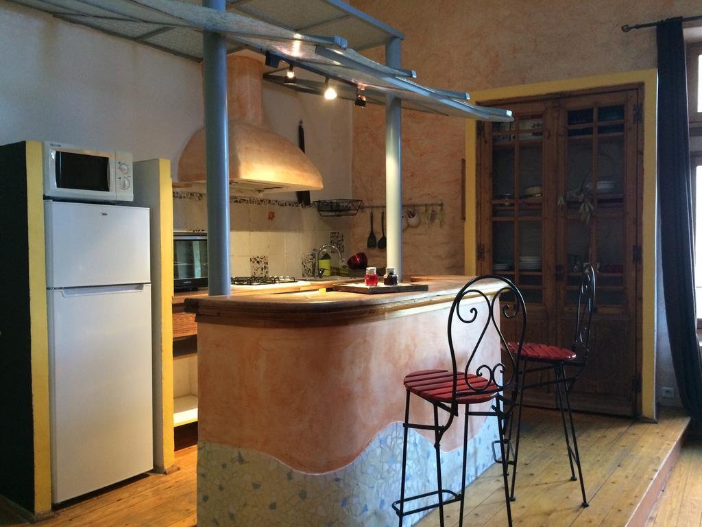 Apartmán Duplex Avec Terrasse Tropezienne Pézenas Exteriér fotografie
